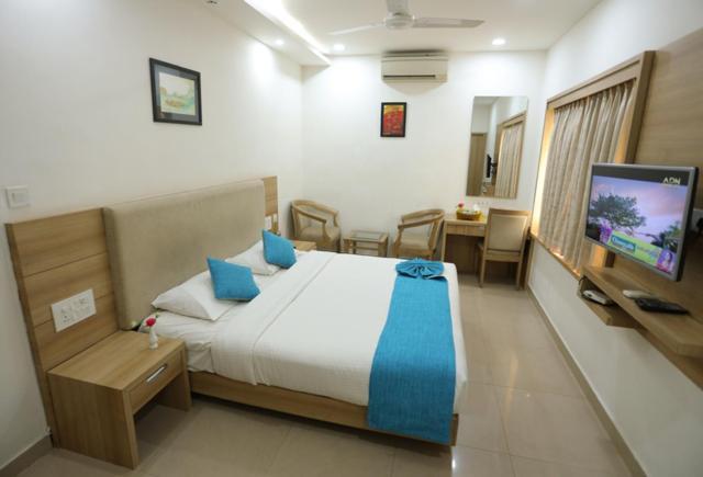 Hotel Anjali Park Kottayam Extérieur photo