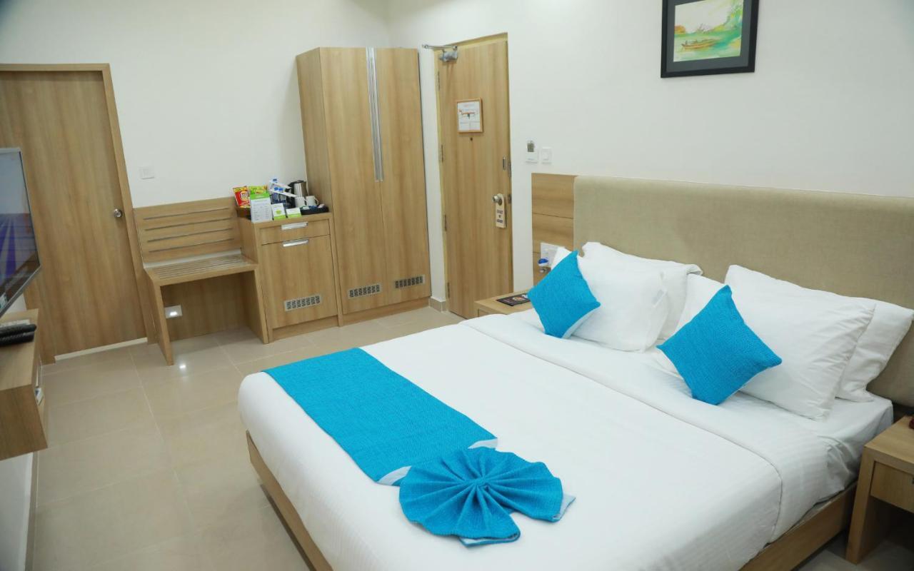Hotel Anjali Park Kottayam Extérieur photo